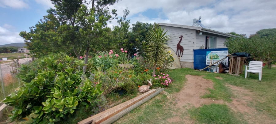 1 Bedroom Property for Sale in Albertinia Western Cape